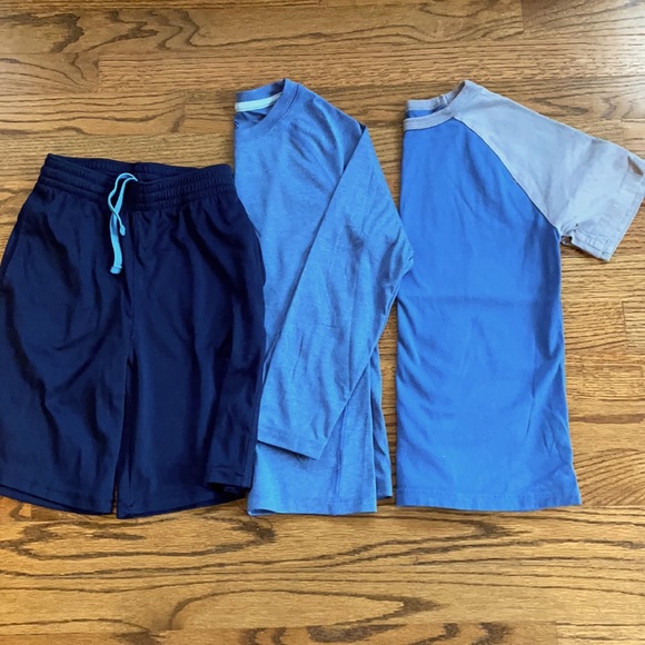 Other - Lot of clothes boys size 6/7 all in excellent condition